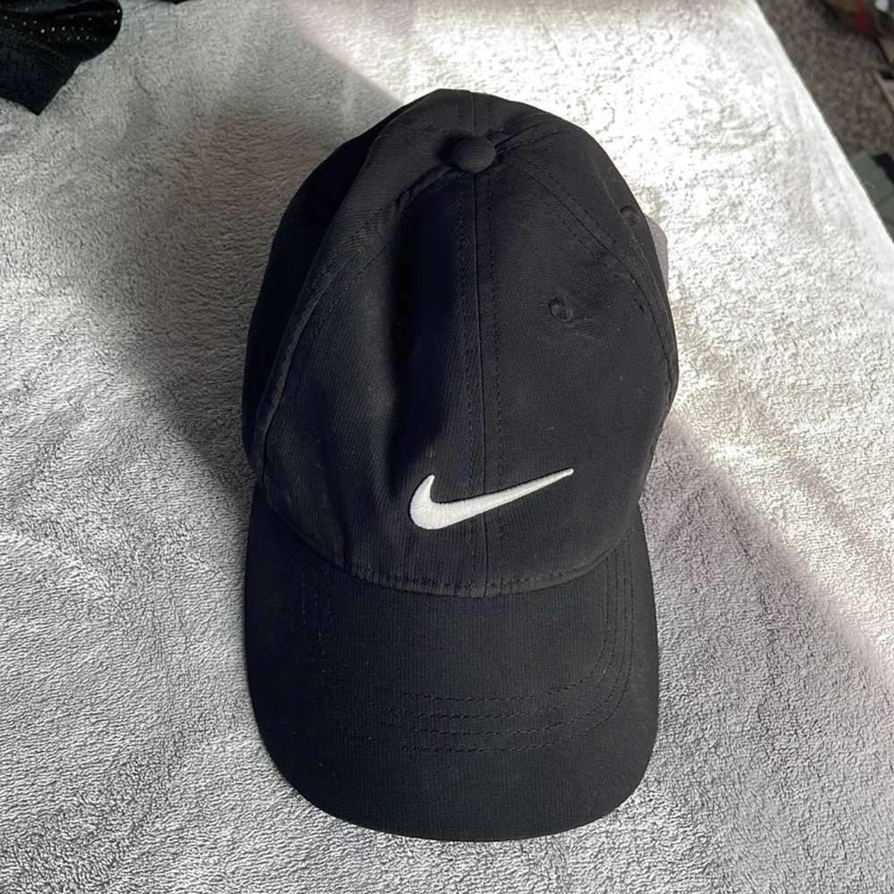 Nike running cap